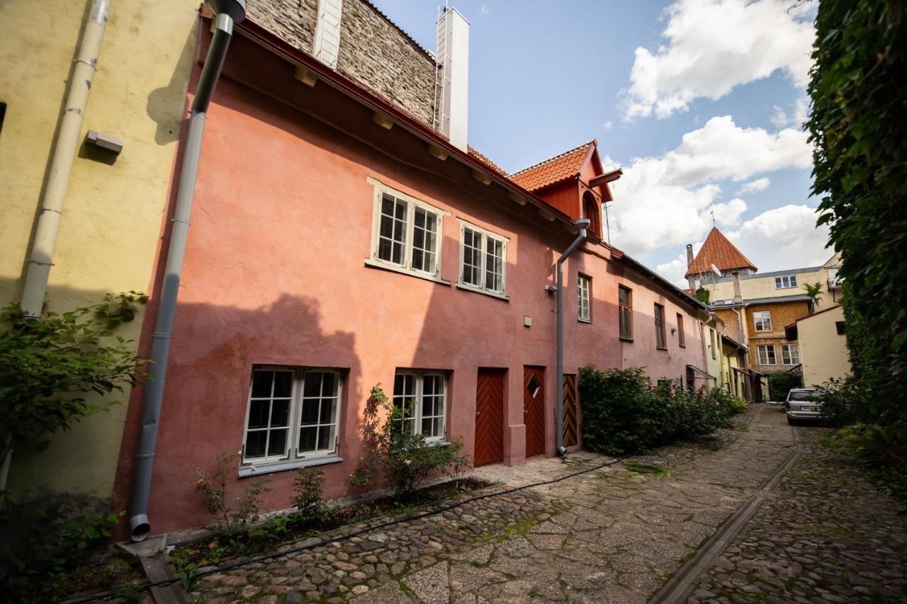 Medieval Home Tallinn Ngoại thất bức ảnh